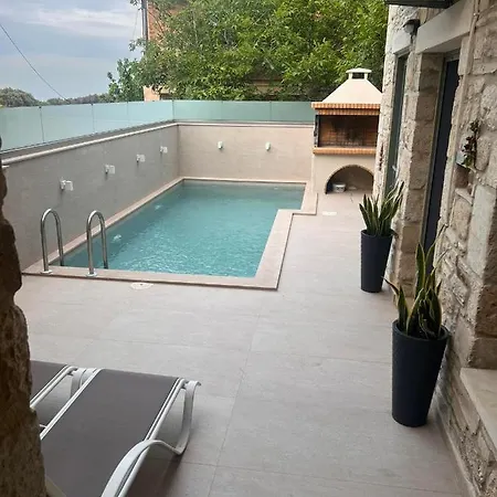 Villa Nuelle *